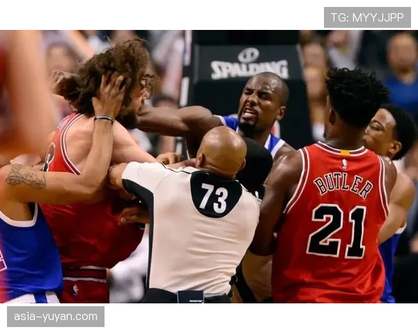 速报：猛龙与公牛比赛出现罕见一幕，连续四次攻守转换均以扣篮终结